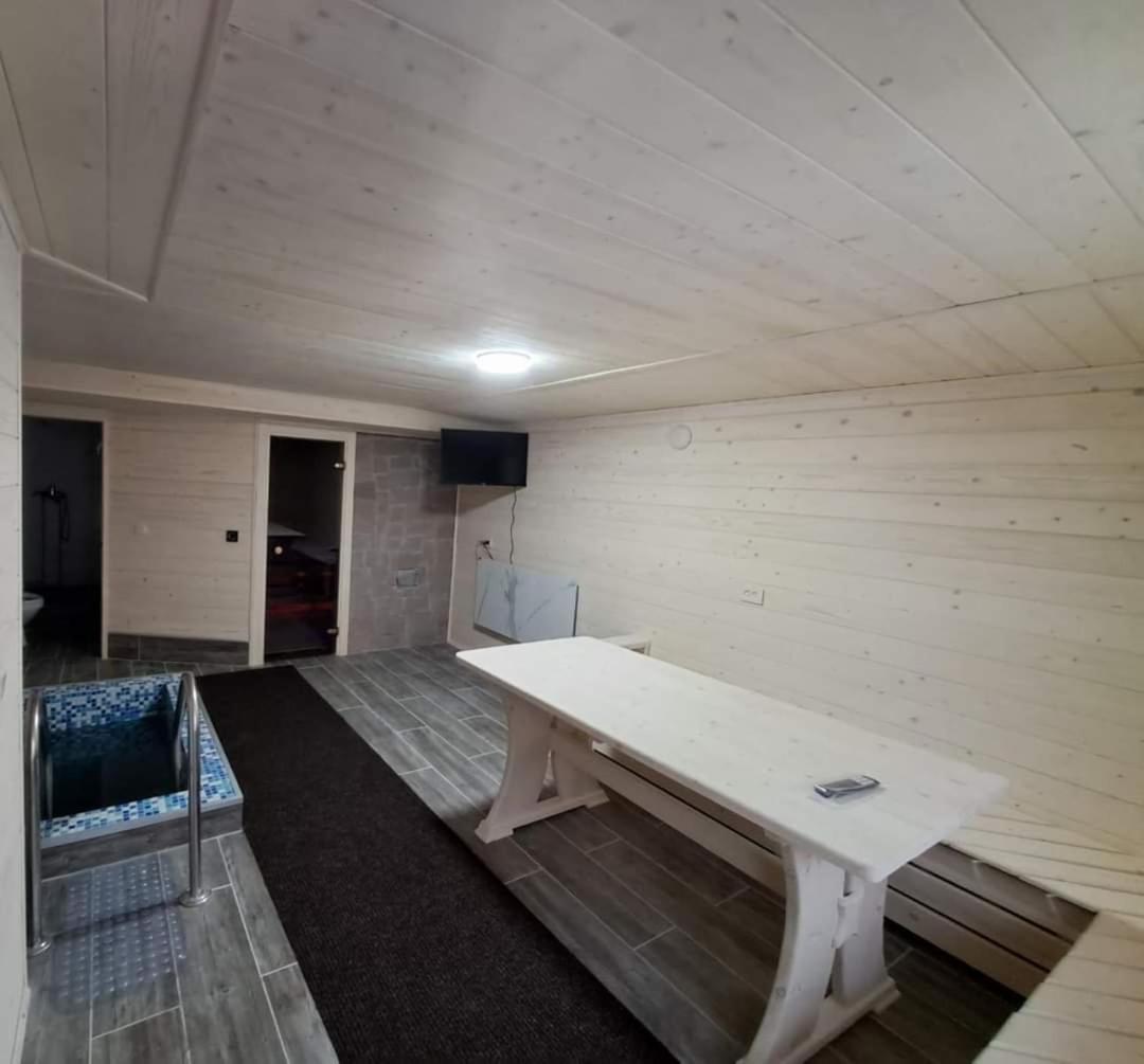 Садиба У Курила З Сауною Та Чаном На Дровах Shepot Exterior photo